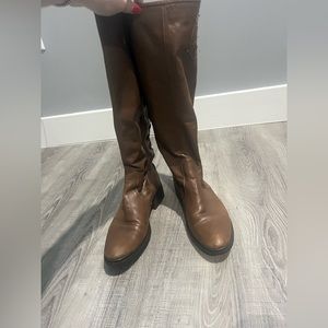 Hunter Lace up camel color to the knee Rain boots
